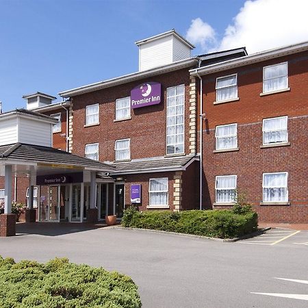 Premier Inn Bolton Stadium Arena Экстерьер фото