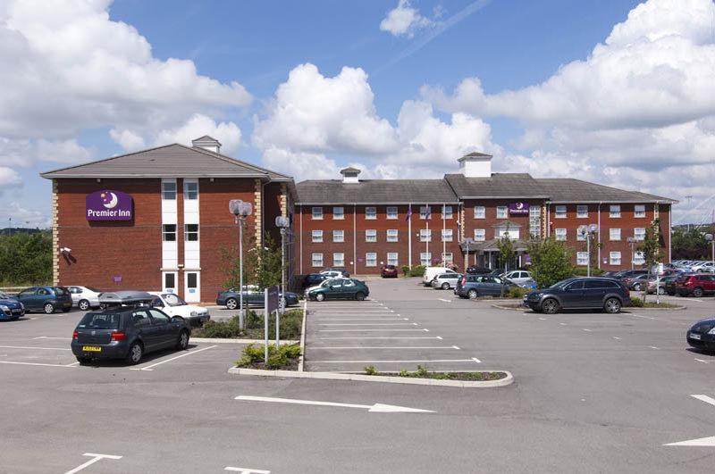 Premier Inn Bolton Stadium Arena Экстерьер фото